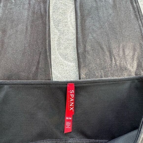 Womens Spanx Faux Leather Leggings - Picture 4 of 4